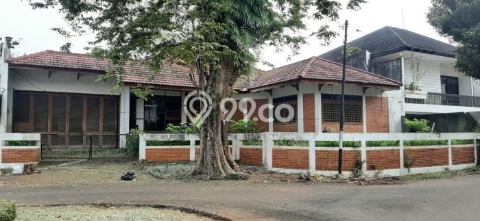 Rumah Mewah LB 350m2 Siap Huni Desain Elegan di Bintaro, Jakarta Selatan Rumah Mewah LB 350m2 Siap Huni Desain Elegan di Bintaro, Jakarta Selatan