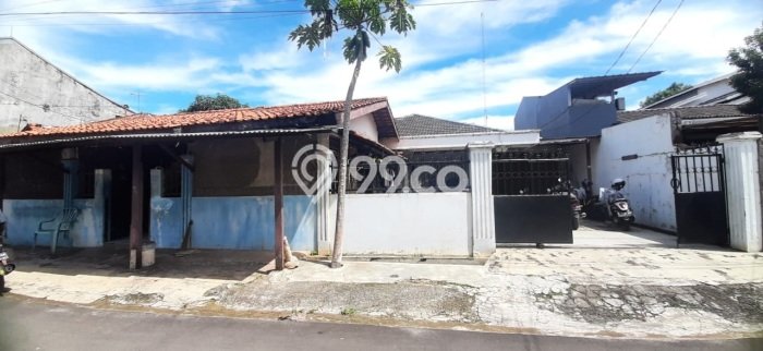 Dijual Rumah Luas Elegan Dengan View Eksklusif di Bintaro, Jakarta Selatan Dijual Rumah Luas Elegan Dengan View Eksklusif di Bintaro, Jakarta Selatan