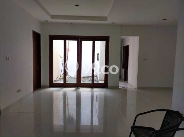 Rumah Elit Modern Siap Huni di Kebagusan Jakarta Selatan Rumah Elit Modern Siap Huni di Kebagusan Jakarta Selatan