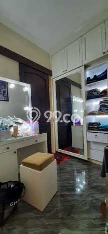 Siap Huni Rumah Mewah 5 Kamar di Ciputat Dekat ke Mana Pun Siap Huni Rumah Mewah 5 Kamar di Ciputat Dekat ke Mana Pun