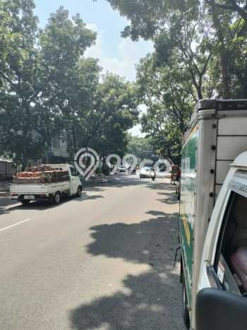Ruko Dijual di Prime Area Bandung Luas 227m2 Ruko Dijual di Prime Area Bandung Luas 227m2