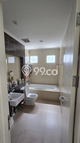 For Sale! Premium House LT 200m2 Desain Elegan di Gading Serpong For Sale! Premium House LT 200m2 Desain Elegan di Gading Serpong