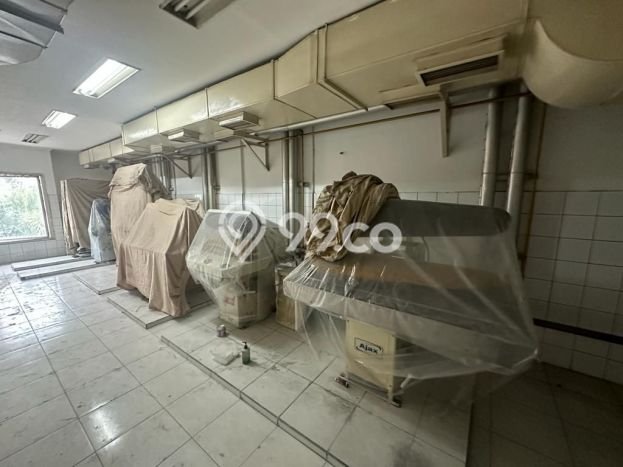 Ruko Dijual di Prime Area Jakarta Selatan Luas 384m2 Ruko Dijual di Prime Area Jakarta Selatan Luas 384m2