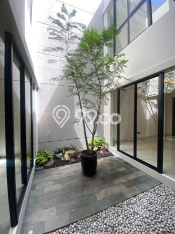 Ready to Use! Premium House LT 162m2 Desain Elegan di Citraland Ready to Use! Premium House LT 162m2 Desain Elegan di Citraland
