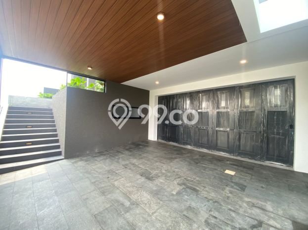 Dijual Rumah Premium dengan Fasilitas Sekitar Komplit di Lakarsantri, Surabaya Dijual Rumah Premium dengan Fasilitas Sekitar Komplit di Lakarsantri, Surabaya