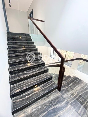 For Sale! Premium House LT 240m2 Desain Elegan di Citraland For Sale! Premium House LT 240m2 Desain Elegan di Citraland