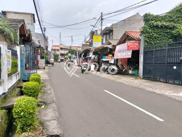 Ruko Bagus Dijual LB 21m2 Lokasi Strategis Jakarta Selatan Area Cocok untuk Bisnis Ruko Bagus Dijual LB 21m2 Lokasi Strategis Jakarta Selatan Area Cocok untuk Bisnis