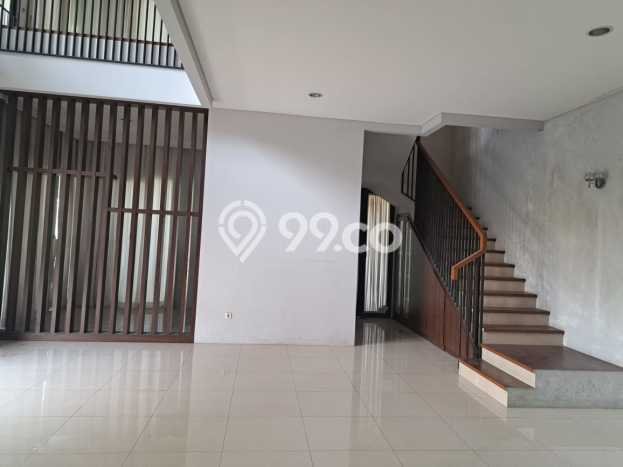 Rumah Elit Modern Siap Huni di Bintaro Tangerang Selatan Rumah Elit Modern Siap Huni di Bintaro Tangerang Selatan