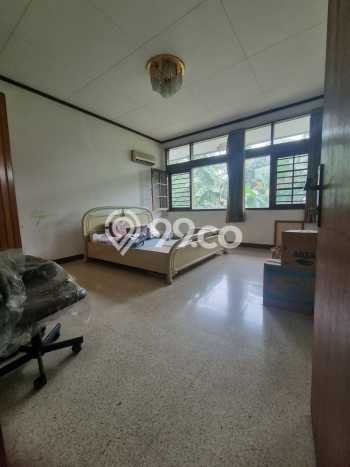 Hunian Eksklusif Siap Huni LT 1021m2 di Pesanggrahan, Jakarta Selatan Hunian Eksklusif Siap Huni LT 1021m2 di Pesanggrahan, Jakarta Selatan