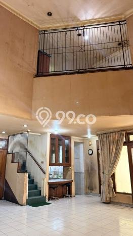 Rumah Elit LB 250m2 Siap Huni Desain Elegan di Bintaro, Tangerang Selatan Rumah Elit LB 250m2 Siap Huni Desain Elegan di Bintaro, Tangerang Selatan