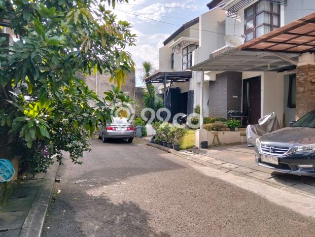 Rumah Minimalis 5 KT di Bintaro Tangerang Selatan Unfurnished Rumah Minimalis 5 KT di Bintaro Tangerang Selatan Unfurnished