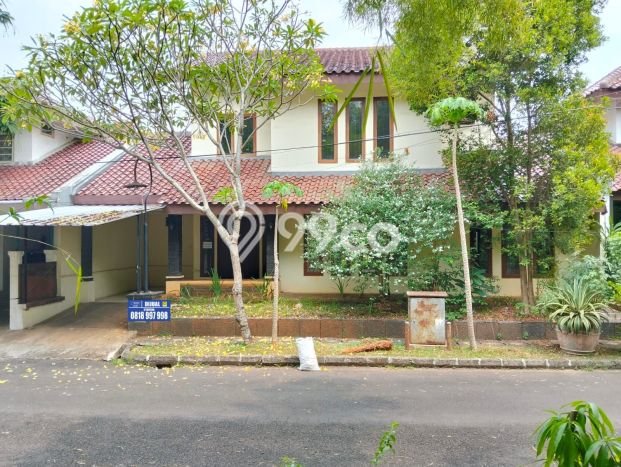 Rumah Mewah LB 250m2 Siap Huni Desain Elegan di Bintaro, Tangerang Selatan Rumah Mewah LB 250m2 Siap Huni Desain Elegan di Bintaro, Tangerang Selatan
