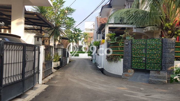 Hunian Nyaman Asri 3 KT Siap Huni di Bintaro Tangerang Selatan Hunian Nyaman Asri 3 KT Siap Huni di Bintaro Tangerang Selatan