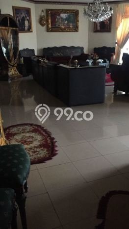 Jual Rumah Mewah Elegan Dengan View Eksklusif di Bintaro, Jakarta Selatan Jual Rumah Mewah Elegan Dengan View Eksklusif di Bintaro, Jakarta Selatan