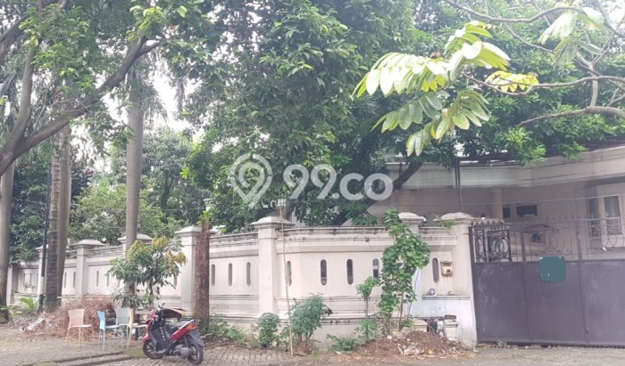 For Sale! Luxury House LT 732m2 Desain Elegan di Bintaro For Sale! Luxury House LT 732m2 Desain Elegan di Bintaro