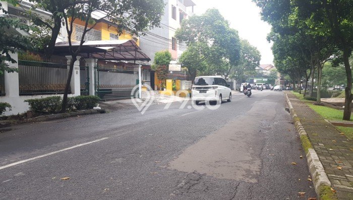 Rumah Elit Modern Tanpa Renovasi di Bintaro Tangerang Selatan Rumah Elit Modern Tanpa Renovasi di Bintaro Tangerang Selatan
