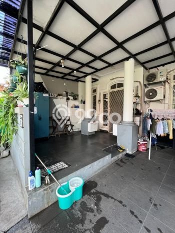 Hunian Nyaman Asri 3 KT Siap Pakai di Bintaro Tangerang Selatan Hunian Nyaman Asri 3 KT Siap Pakai di Bintaro Tangerang Selatan