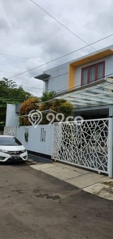 Rumah Elit Modern Tanpa Renovasi di Bintaro Tangerang Selatan Rumah Elit Modern Tanpa Renovasi di Bintaro Tangerang Selatan