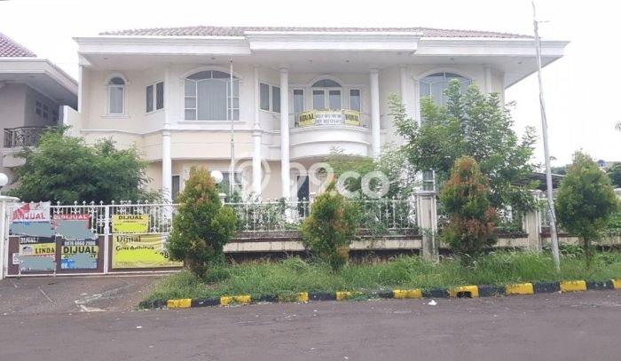 Dijual Rumah Luas Elegan Dengan View Eksklusif di Meruya, Jakarta Barat Dijual Rumah Luas Elegan Dengan View Eksklusif di Meruya, Jakarta Barat