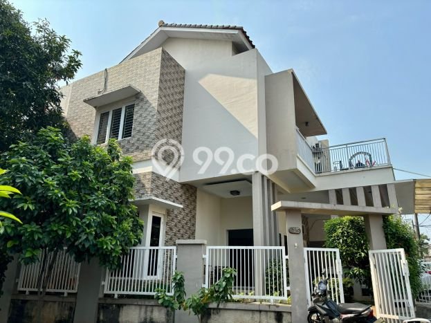 Dijual Rumah Luas Elegan Dengan View Eksklusif di Bintaro, Tangerang Selatan Dijual Rumah Luas Elegan Dengan View Eksklusif di Bintaro, Tangerang Selatan