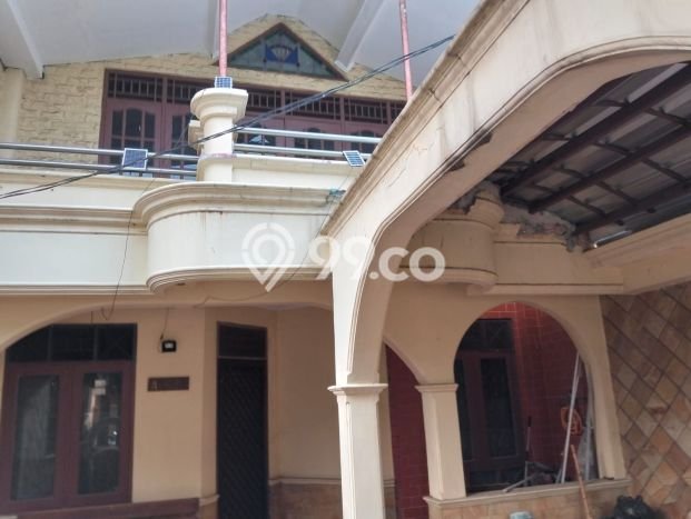 Rumah Modern 3 KT di Bintaro Tangerang Selatan Unfurnished Rumah Modern 3 KT di Bintaro Tangerang Selatan Unfurnished