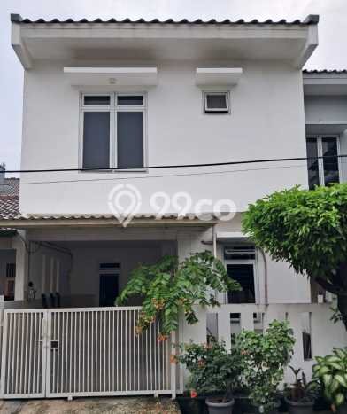 For Sale Hunian Rumah Terawat 4 Kamar di Bintaro, Tangerang Selatan For Sale Hunian Rumah Terawat 4 Kamar di Bintaro, Tangerang Selatan