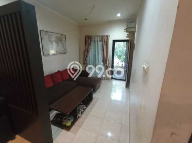 Dijual Hunian Rumah Terawat 5 KT di Bintaro, Tangerang Selatan Dijual Hunian Rumah Terawat 5 KT di Bintaro, Tangerang Selatan