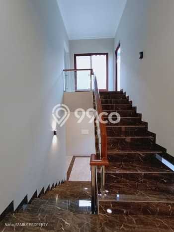 Rumah Elit LB 450m2 Siap Pakai Desain Elegan di Petukangan, Jakarta Selatan Rumah Elit LB 450m2 Siap Pakai Desain Elegan di Petukangan, Jakarta Selatan