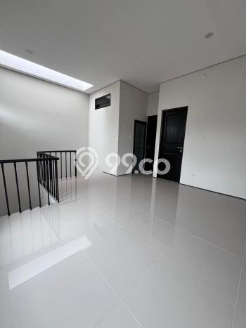 Rumah Minimalis 4 KT di Bintaro Tangerang Selatan Semi Furnished Rumah Minimalis 4 KT di Bintaro Tangerang Selatan Semi Furnished