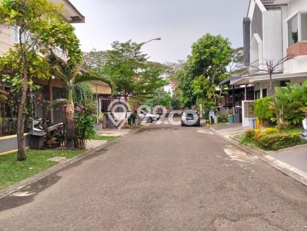 Hunian Nyaman Asri 3 KT Siap Pakai di Bintaro Tangerang Selatan Hunian Nyaman Asri 3 KT Siap Pakai di Bintaro Tangerang Selatan