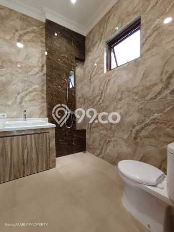 Rumah Elit LB 450m2 Siap Pakai Desain Elegan di Petukangan, Jakarta Selatan Rumah Elit LB 450m2 Siap Pakai Desain Elegan di Petukangan, Jakarta Selatan