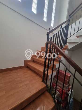 Ready to Use! Premium House LT 144m2 Desain Elegan di Bintaro Ready to Use! Premium House LT 144m2 Desain Elegan di Bintaro