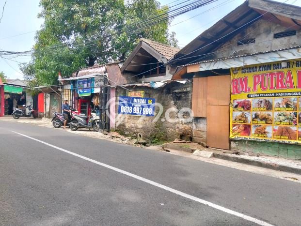 Hunian Elit LB 400m2 Siap Pakai Desain Elegan di Petukangan, Jakarta Selatan Hunian Elit LB 400m2 Siap Pakai Desain Elegan di Petukangan, Jakarta Selatan