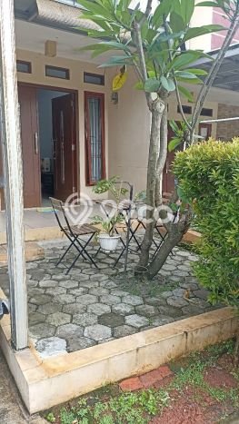 Rumah Modern 2 KT di Bintaro Tangerang Selatan Unfurnished Rumah Modern 2 KT di Bintaro Tangerang Selatan Unfurnished
