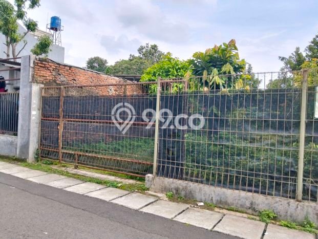 Lahan Kosong Dijual di Pesanggrahan, Jakarta Selatan, Luas 647m2 Area Strategis Lahan Kosong Dijual di Pesanggrahan, Jakarta Selatan, Luas 647m2 Area Strategis