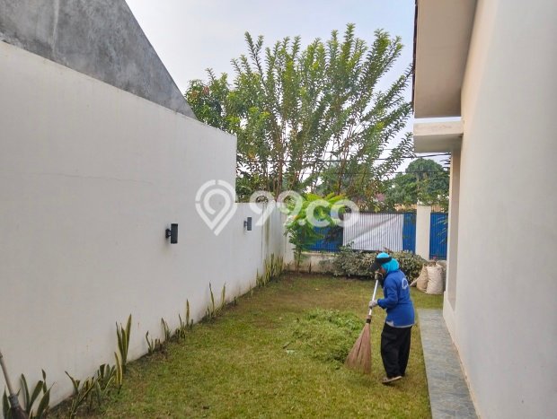 For Sale! Luxury House LT 180m2 Desain Modern di Bintaro For Sale! Luxury House LT 180m2 Desain Modern di Bintaro