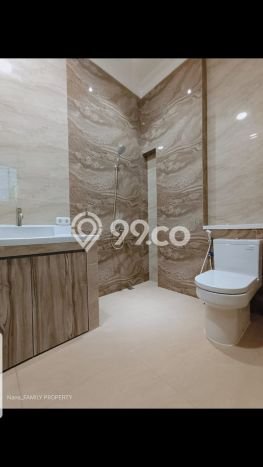 Rumah Elit Modern Siap Huni di Petukangan Jakarta Selatan Rumah Elit Modern Siap Huni di Petukangan Jakarta Selatan