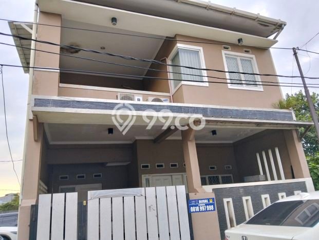 Rumah Luas Asri 4 KT Siap Huni di Bintaro Tangerang Selatan Rumah Luas Asri 4 KT Siap Huni di Bintaro Tangerang Selatan