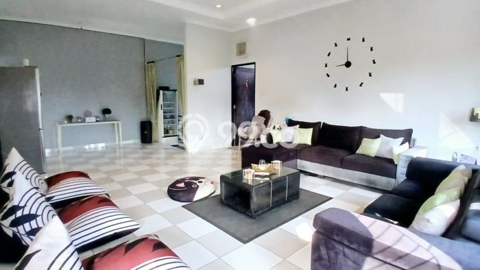 For Sale! Luxury House LT 222m2 Desain Modern di Bintaro For Sale! Luxury House LT 222m2 Desain Modern di Bintaro