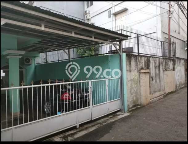 Rumah Luxury Modern Tanpa Renovasi di Bintaro Jakarta Selatan Rumah Luxury Modern Tanpa Renovasi di Bintaro Jakarta Selatan