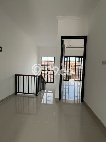 Rumah Minimalis LB/LT 90m2/72m2 Dijual di Bintaro, Tangerang Selatan Rumah Minimalis LB/LT 90m2/72m2 Dijual di Bintaro, Tangerang Selatan