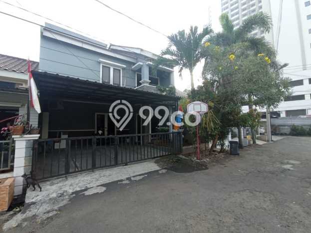 Dijual Hunian Rumah Terawat 5 KT di Bintaro, Tangerang Selatan Dijual Hunian Rumah Terawat 5 KT di Bintaro, Tangerang Selatan