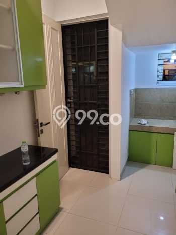 Rumah Strategis di Tebet, 2 KM, Area Nyaman, Luas 100m² Bangunan 120m² Rumah Strategis di Tebet, 2 KM, Area Nyaman, Luas 100m² Bangunan 120m²