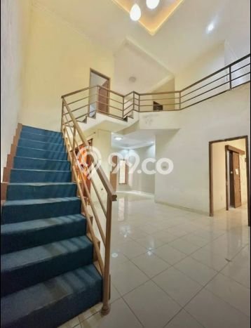 Rumah Tenang area Tebet, 4 KT, LT 175m² Bangunan 220m² Rumah Tenang area Tebet, 4 KT, LT 175m² Bangunan 220m²