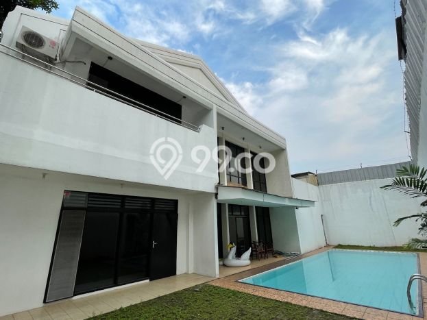 Ready to Use! Luxury House LT 738m2 Desain Modern di Bangka Ready to Use! Luxury House LT 738m2 Desain Modern di Bangka