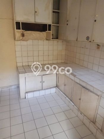 Rumah di Tebet, 4 KT, Pemandangan Kota, Luas 135m² Bangunan 150m² Rumah di Tebet, 4 KT, Pemandangan Kota, Luas 135m² Bangunan 150m²