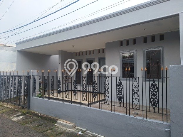 Rumah Mewah Siap Huni LT 149m2 di Tebet, Jakarta Selatan Rumah Mewah Siap Huni LT 149m2 di Tebet, Jakarta Selatan
