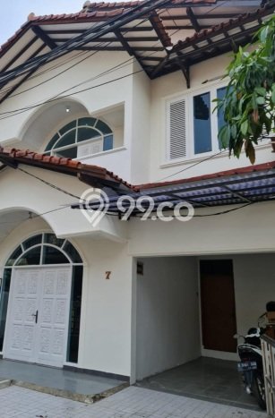 Rumah Minimalis Favorit Dijual Area Tebet LT 135m2 Rumah Minimalis Favorit Dijual Area Tebet LT 135m2