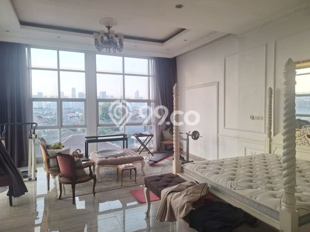 Rumah Luxury Modern Tanpa Renovasi di Duren Tiga Jakarta Selatan Rumah Luxury Modern Tanpa Renovasi di Duren Tiga Jakarta Selatan