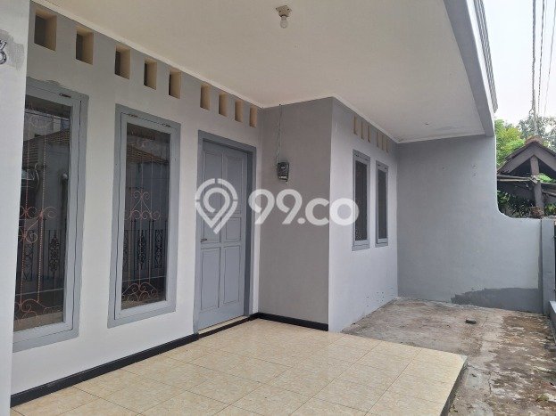 Rumah Mewah Siap Huni LT 149m2 di Tebet, Jakarta Selatan Rumah Mewah Siap Huni LT 149m2 di Tebet, Jakarta Selatan